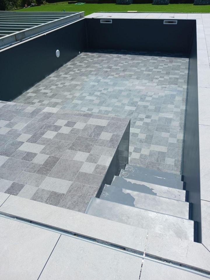 Réparation canalisation enterrée pour piscine La Loire